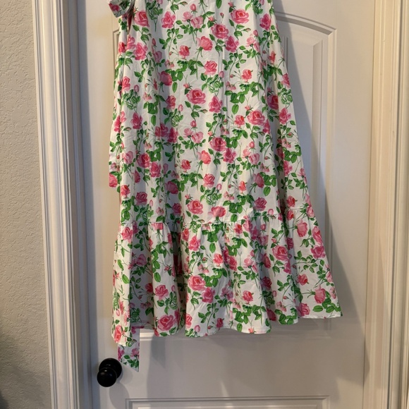 Hill House Isabella Crop Top and Mirabel Skirt Pink Roses - Picture 5 of 8